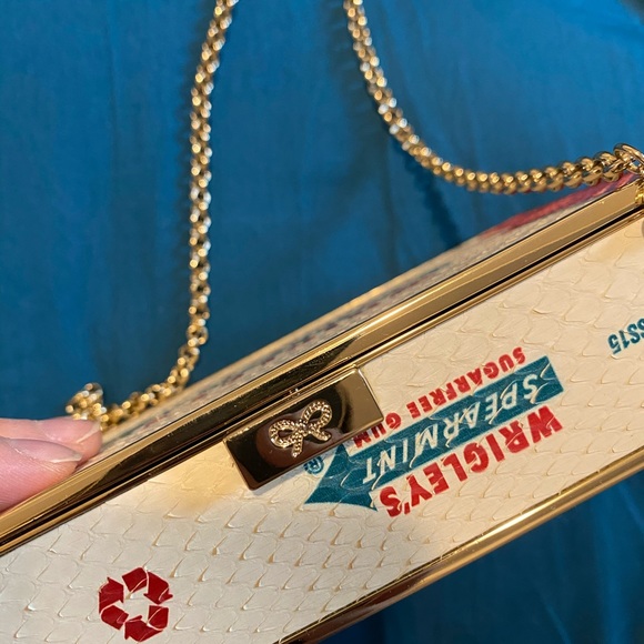 Anya Hindmarch wrigley’s spearmint cross body bag - Picture 6 of 8